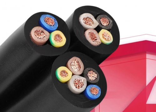 保护层：电网安全的“隐形铠甲”